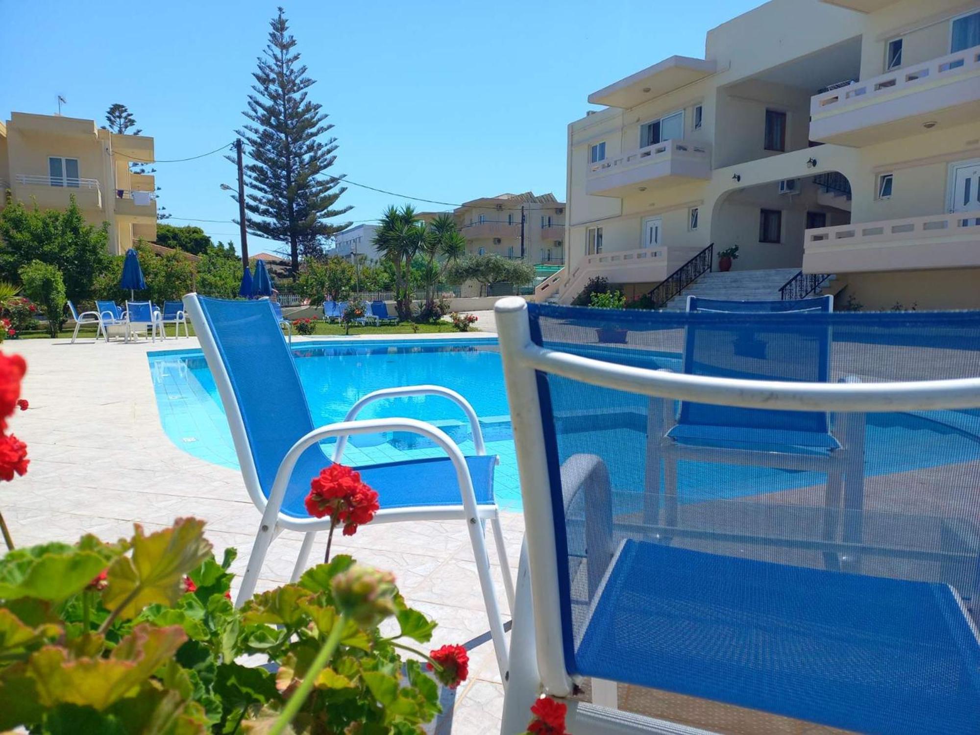 Litinas Apartments With Pool Агия-Марина Экстерьер фото