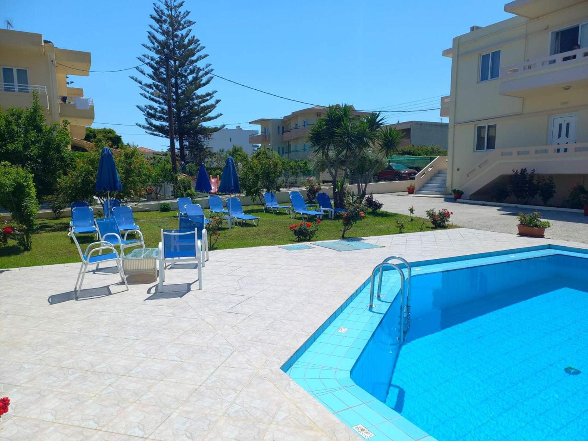 Litinas Apartments With Pool Агия-Марина Экстерьер фото